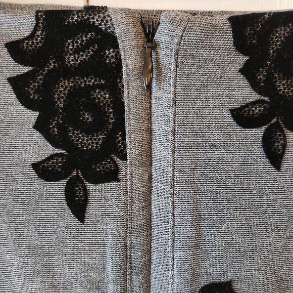 Premise Studio Lined Dark Gray / Black Skirt. Size 10 - Picture 3 of 7